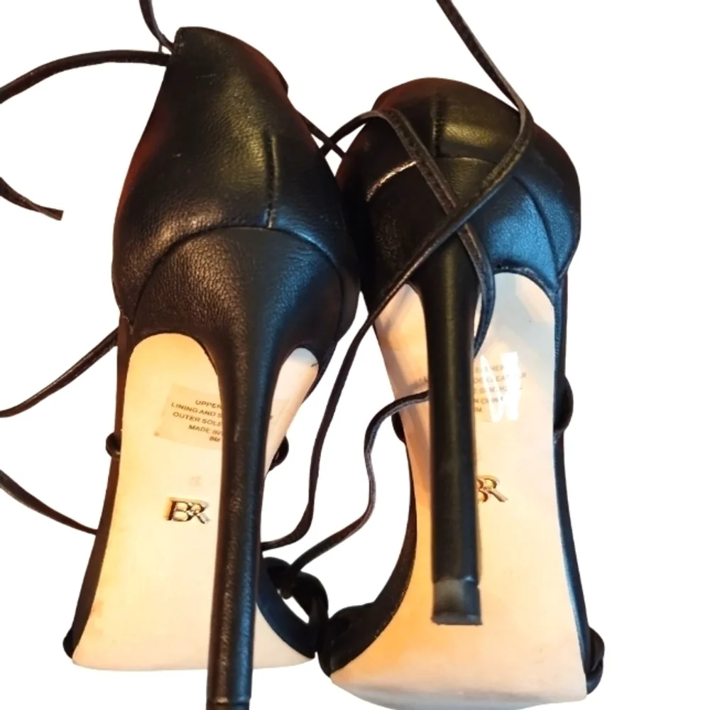 Banana Republic Treccia Leather heels